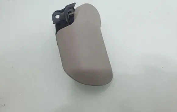 Engine bonnet (hood) release handle