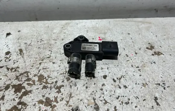 Chevrolet Captiva Exhaust gas pressure sensor 25182883 42DPS10001 09386026