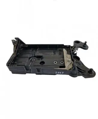 Battery bracket