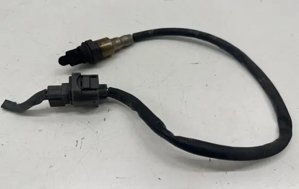 Mercedes-Benz C W204 Lambda probe sensor A0075426418
