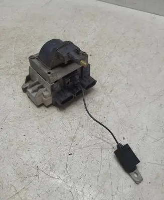 Peugeot 405 High voltage ignition coil