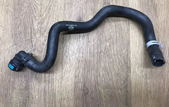 Land Rover Range Rover L405 Engine coolant pipe/hose CPLA8K576CB