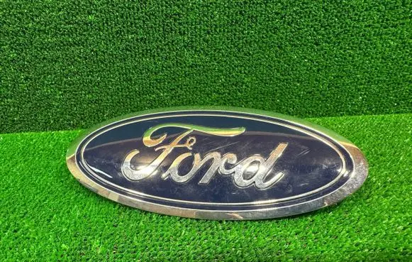 Ford Kuga II Front grill CJ54-8B262-A