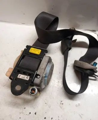 Mazda 6 Front seatbelt 0431093