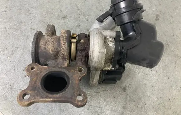Volkswagen Golf VII Turbo 4918001360 04E145721R