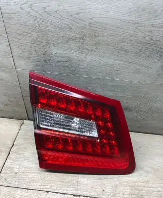 Mercedes-Benz E W212 Tailgate rear/tail lights A055364