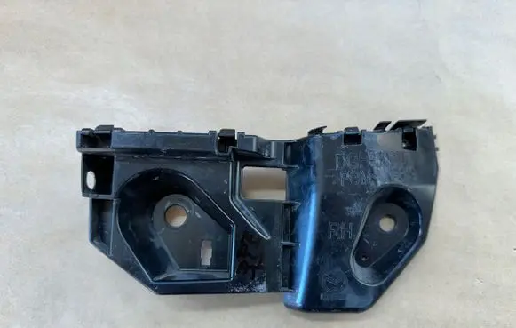 Mazda CX-30 Rear bumper mounting bracket DGH9500T1