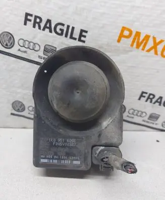 Volkswagen PASSAT B6 Alarm system siren 1K0951605C