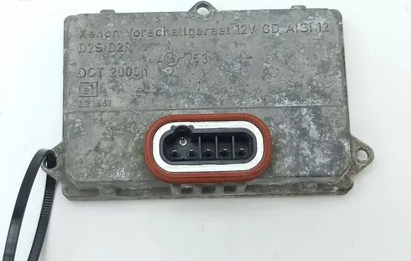 Headlight ballast module Xenon