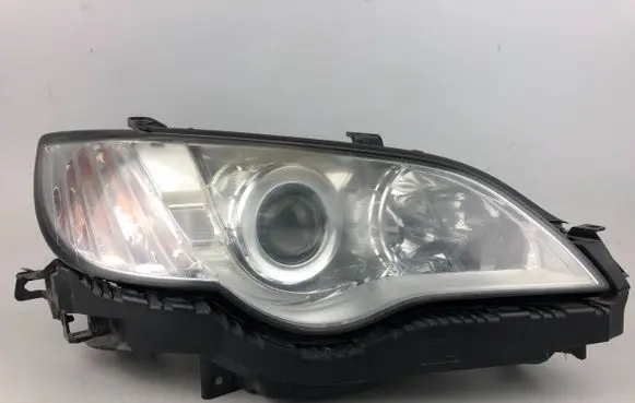 Subaru Outback Headlight/headlamp