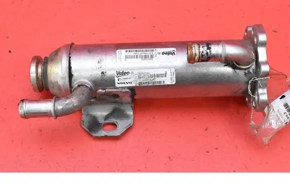 Volvo V70 EGR valve cooler 880182B