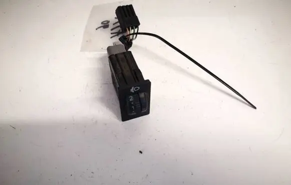 Toyota Avensis T220 Headlight level height control switch
