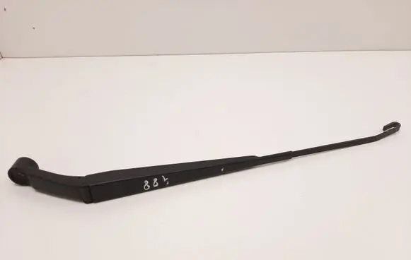 Toyota Hilux (AN10, AN20, AN30) Front wiper blade arm 6902NWBL2
