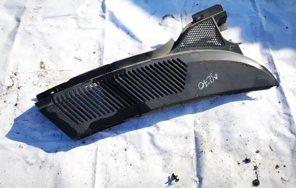 Renault Scenic I Wiper trim 8200050331