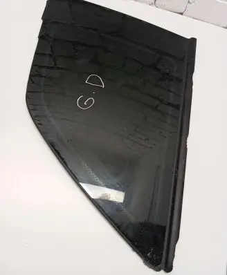 Opel Zafira B Rear side window 43R00021 E000190 DOT32M13AS2