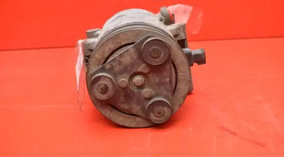 Ford Focus C-MAX Air conditioning (A/C) compressor (pump)