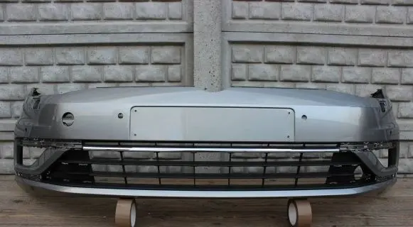 Volkswagen Golf VII Front bumper 5G0807221FL