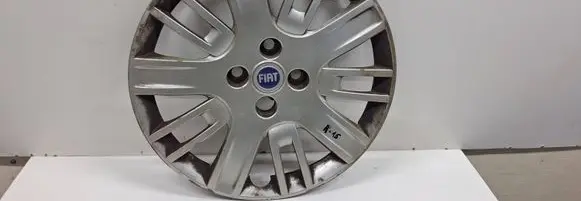 Fiat Doblo R15 wheel hub/cap/trim 051755980E