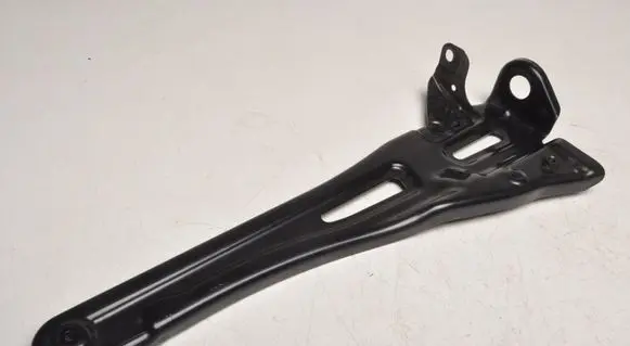 Suzuki Jimny Radiator mount bracket 