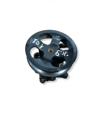 Toyota Avensis T250 Power steering pump 