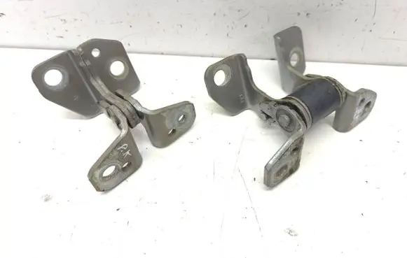 Front door upper hinge