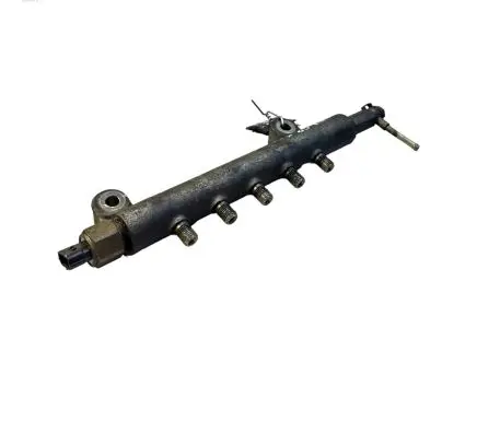 Nissan X-Trail T30 Fuel main line pipe