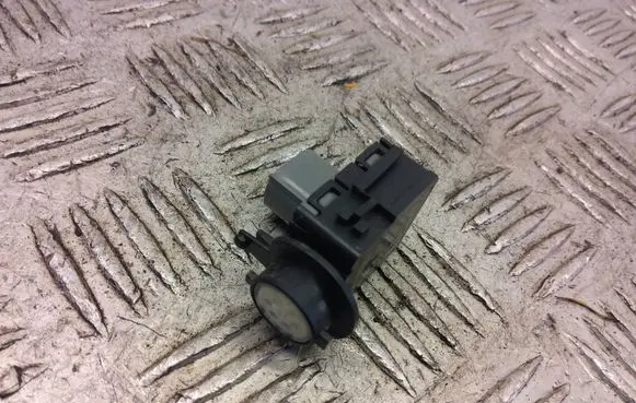 Volkswagen Golf VII Air quality sensor 5Q0907643C
