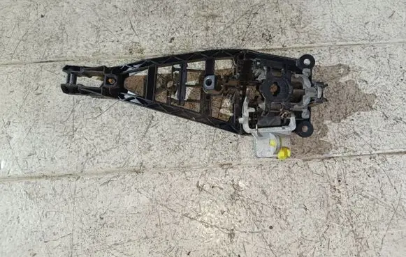 Opel Zafira B Rear door interior handle 24463749
