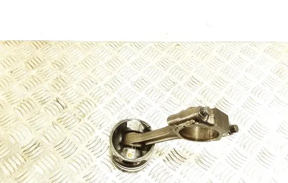 Volvo S60 Piston with connecting rod 81L18