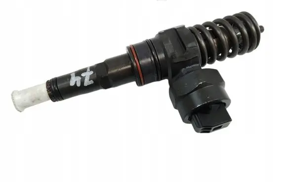 Skoda Octavia Mk2 (1Z) Fuel injector 038130073J