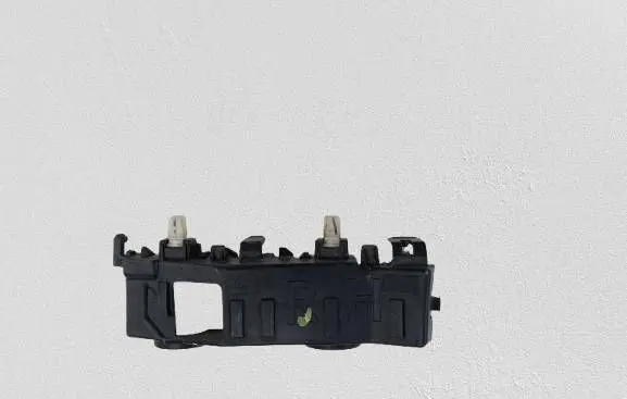 Hyundai Tucson TL Front bumper mounting bracket 86516D7000