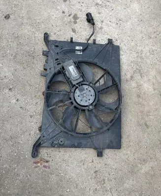 Volvo S60 Electric radiator cooling fan