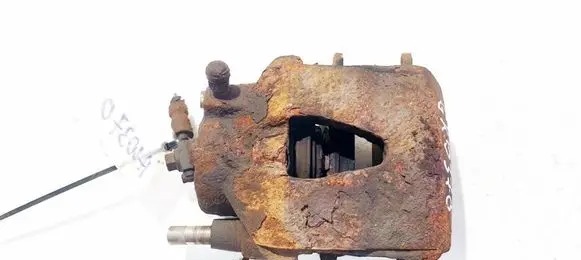 Volkswagen Golf V Front brake caliper
