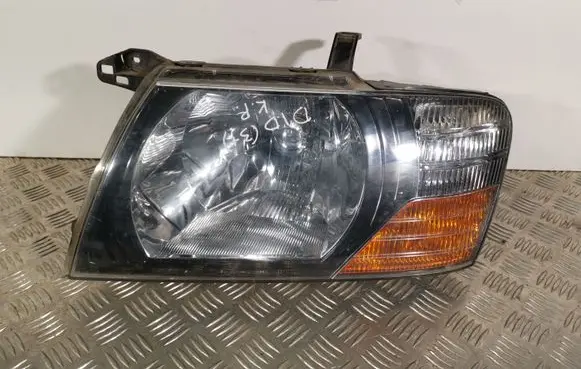 Mitsubishi Pajero Headlight/headlamp