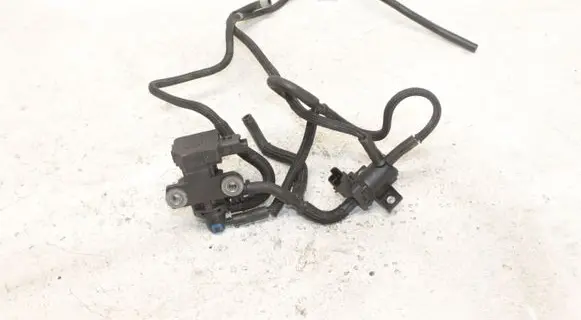 Ford Kuga II Turbo solenoid valve 9808206880