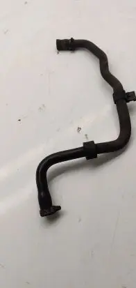 Volkswagen PASSAT B6 Engine coolant pipe/hose