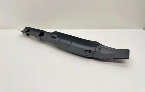 Audi A5 Fender end trim 8W6821112