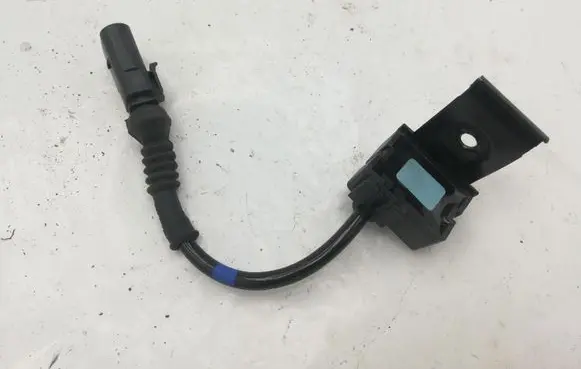 Volkswagen Phaeton ABS wheel speed sensor 3D0616575J