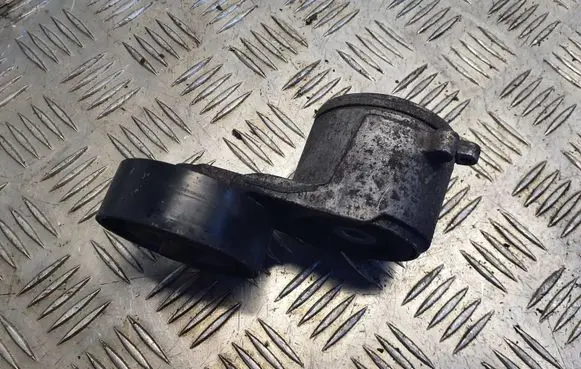 Chrysler Grand Voyager V Generator/alternator belt tensioner