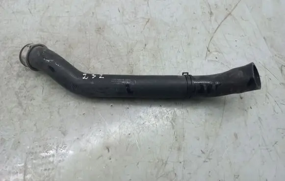 Porsche Panamera (970) Engine coolant pipe/hose 97010650101