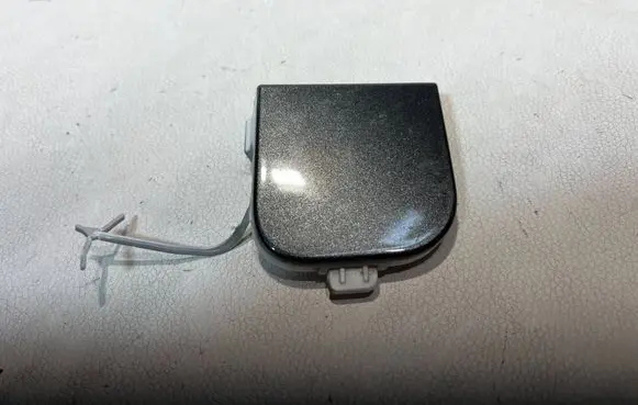 Ford Focus Front tow hook cap/cover NX7B17A989