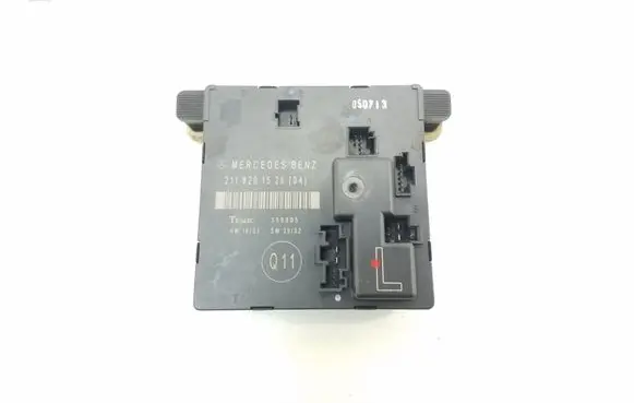 Mercedes-Benz E W211 Door control unit/module A2118201526