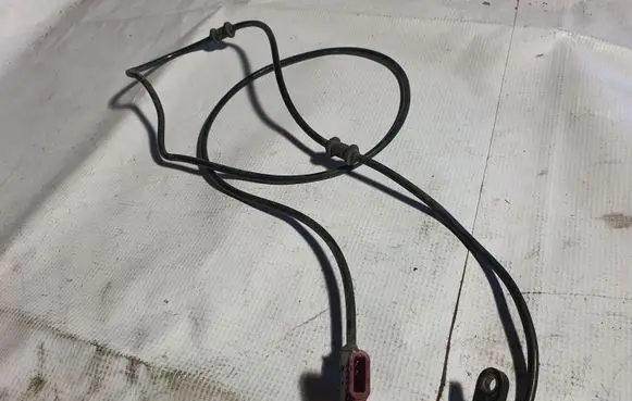 Mercedes-Benz E W211 ABS rear brake sensor A2115402417