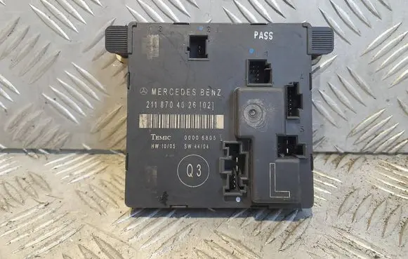Mercedes-Benz E W211 Other control units/modules 2118704026 00006805