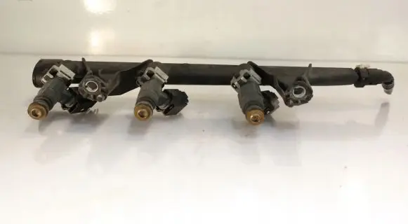 Citroen C3 Fuel main line pipe