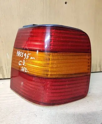 Volkswagen PASSAT B4 Tailgate rear/tail lights 3A5945093