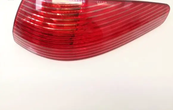 Peugeot 607 Rear/tail lights