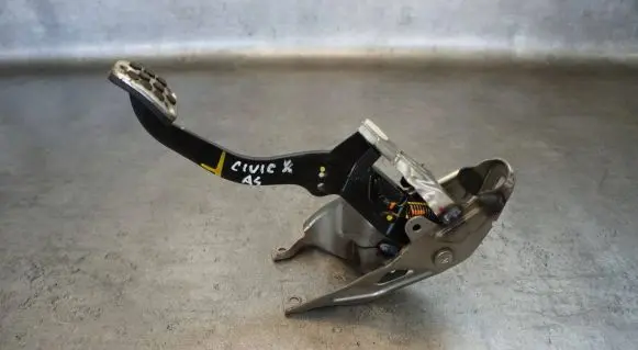 Honda Civic X Brake pedal