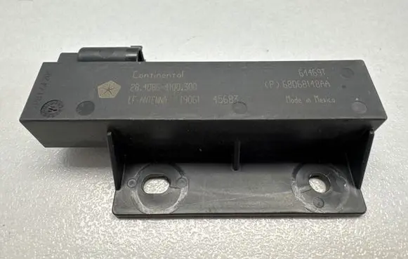 Chrysler Pacifica Keyless system antenna 68068148AA 64469T