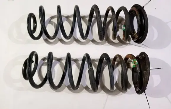 Dodge RAM Rear coil spring 68262664AB